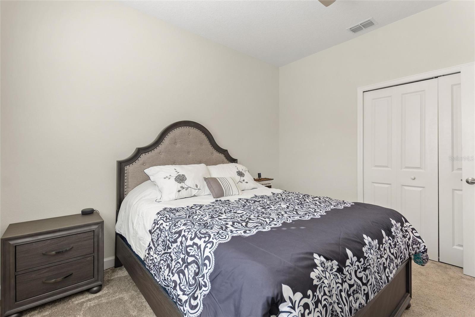 1142 TRAPPERS TRAIL LOOP, DAVENPORT, FL, 33896