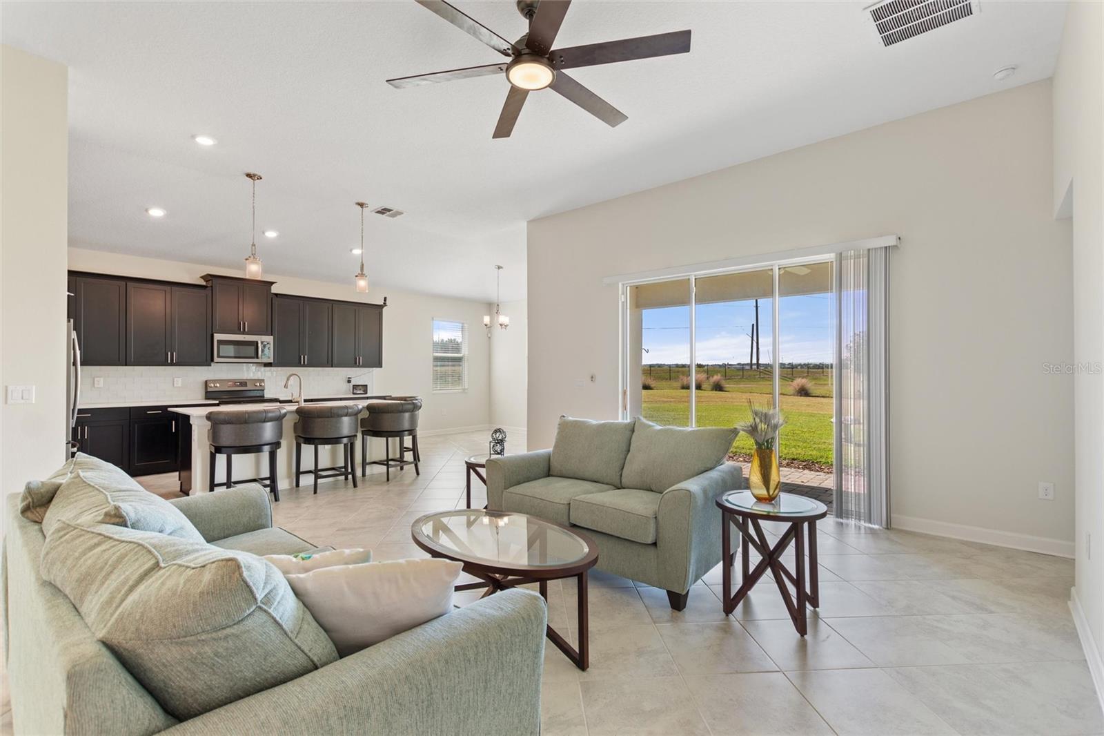 1142 TRAPPERS TRAIL LOOP, DAVENPORT, FL, 33896