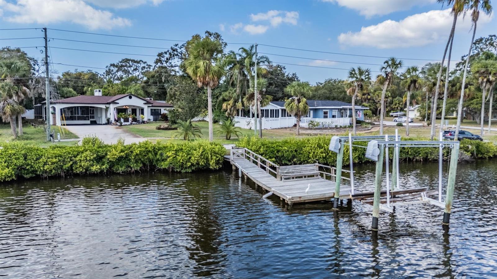 302 WHITCOMB BLVD, TARPON SPRINGS, FL, 34689