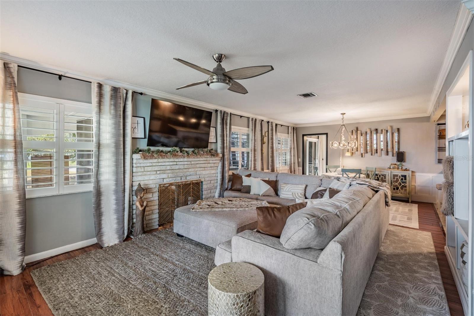 302 WHITCOMB BLVD, TARPON SPRINGS, FL, 34689