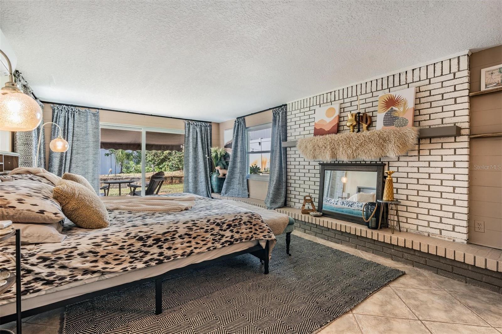 302 WHITCOMB BLVD, TARPON SPRINGS, FL, 34689