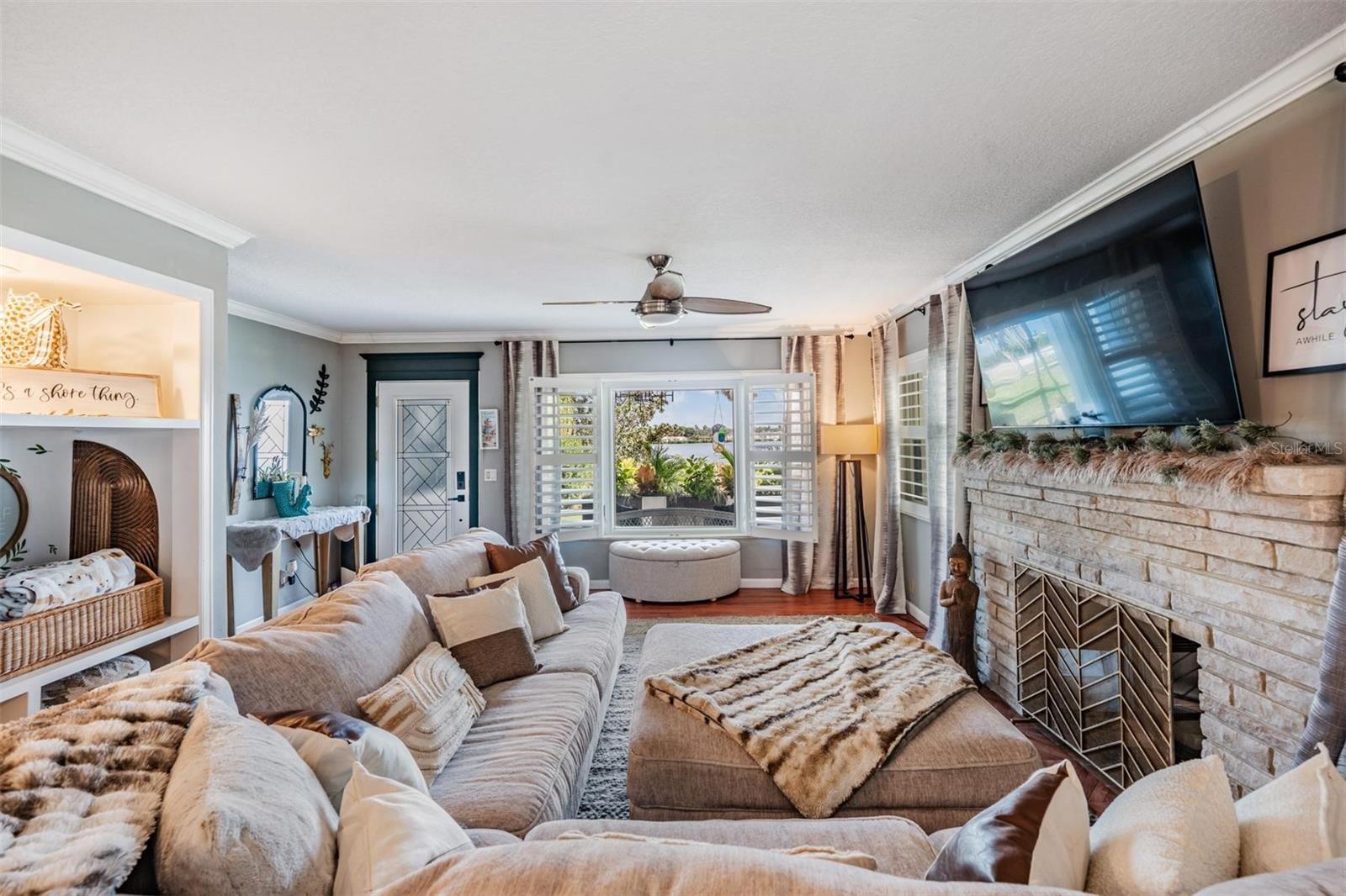 302 WHITCOMB BLVD, TARPON SPRINGS, FL, 34689