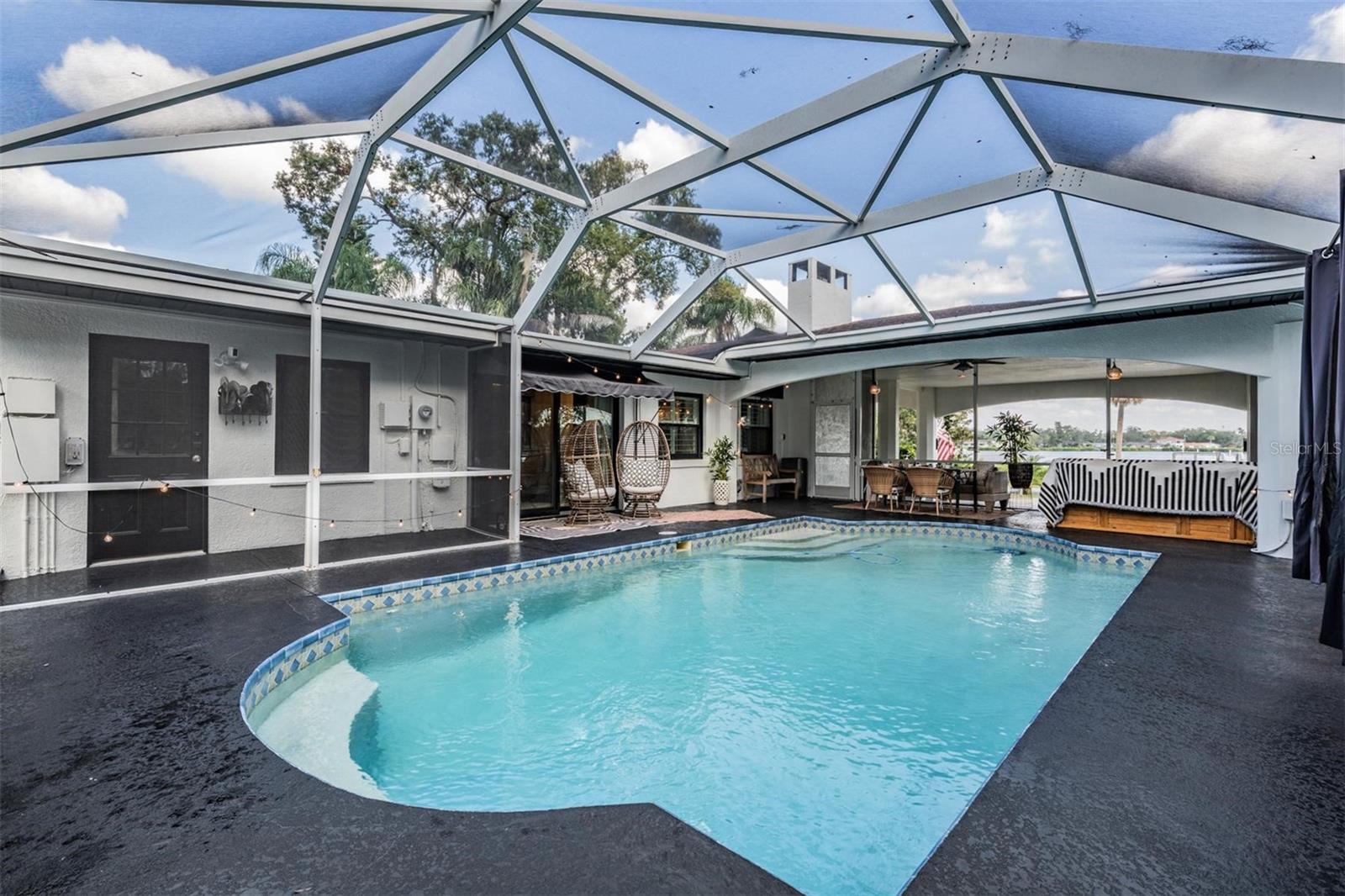 302 WHITCOMB BLVD, TARPON SPRINGS, FL, 34689