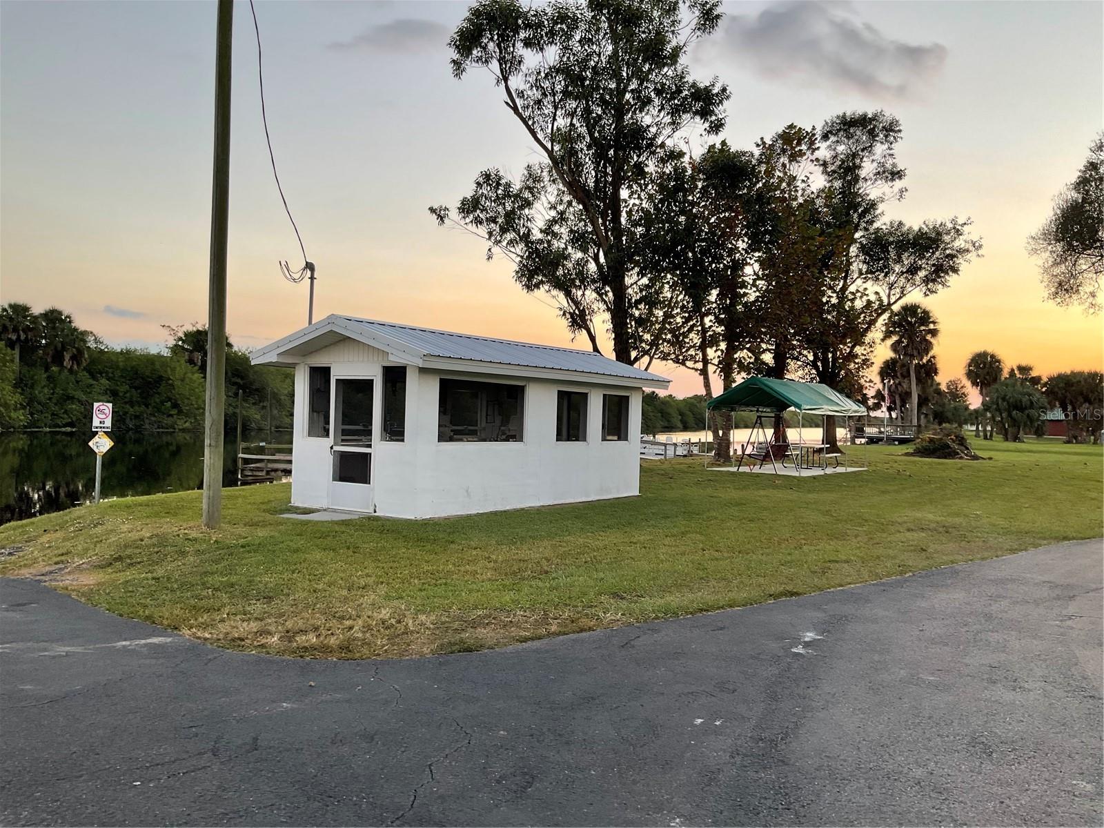 1339 OLD LAKEPORT RD #13B, MOORE HAVEN, FL, 33471