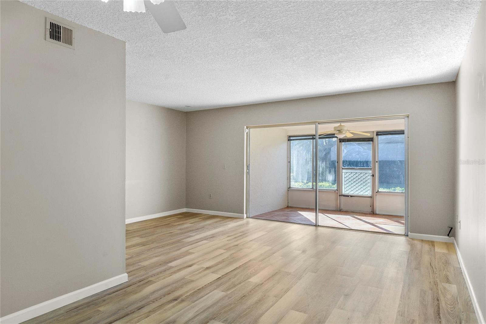 118 EASTWIND LN, FERN PARK, FL, 32730