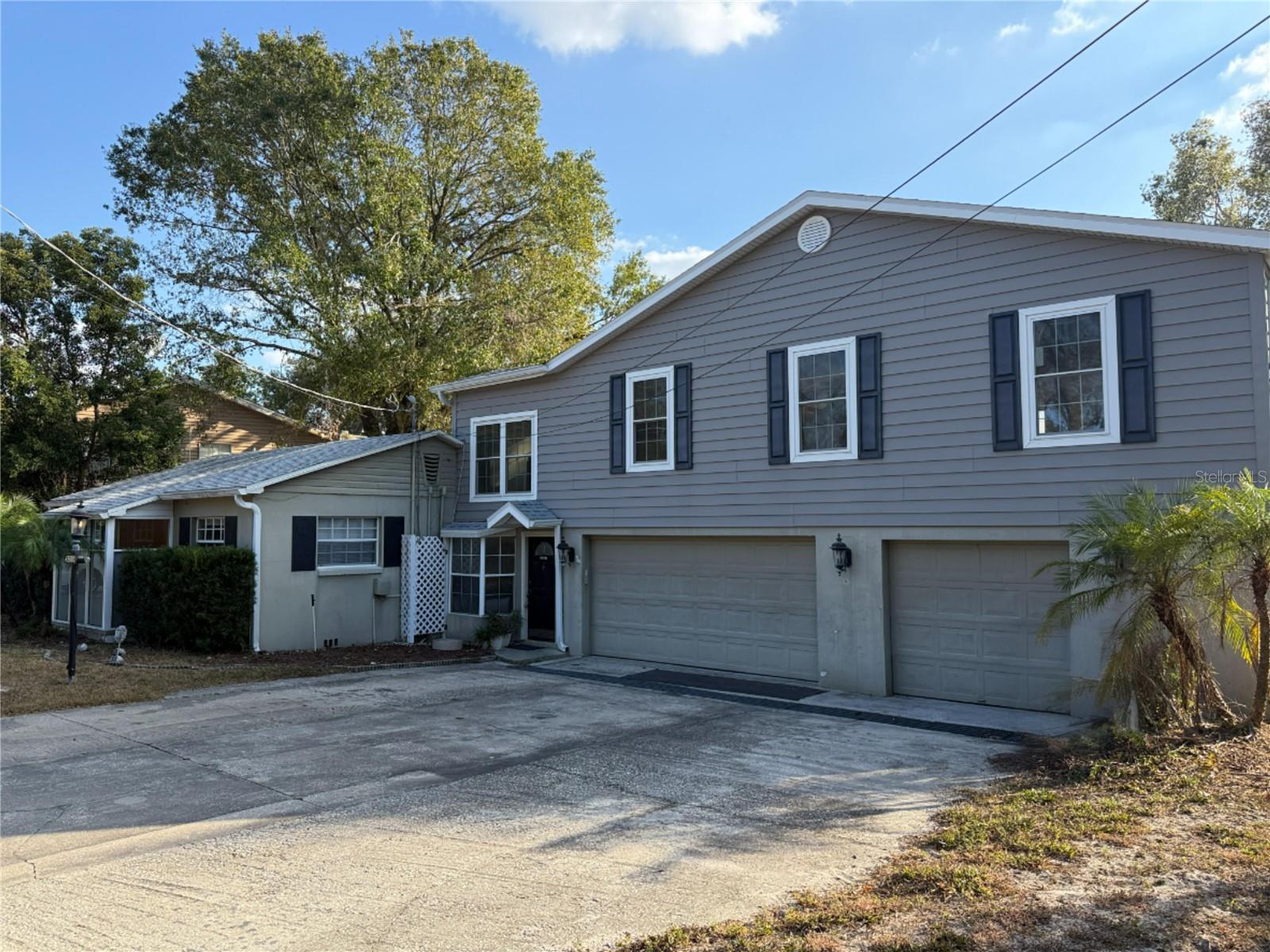 12510 FOREST HILLS DR, TAMPA, FL, 33612