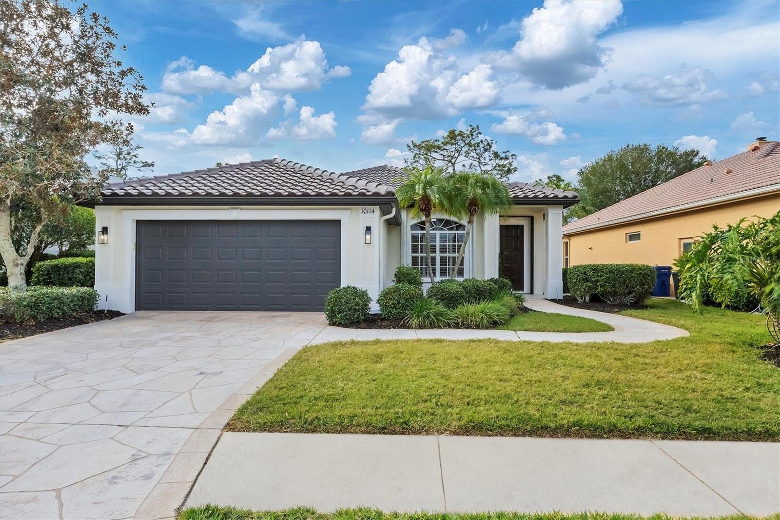 10114 GLENMORE AVE, BRADENTON, FL, 34202