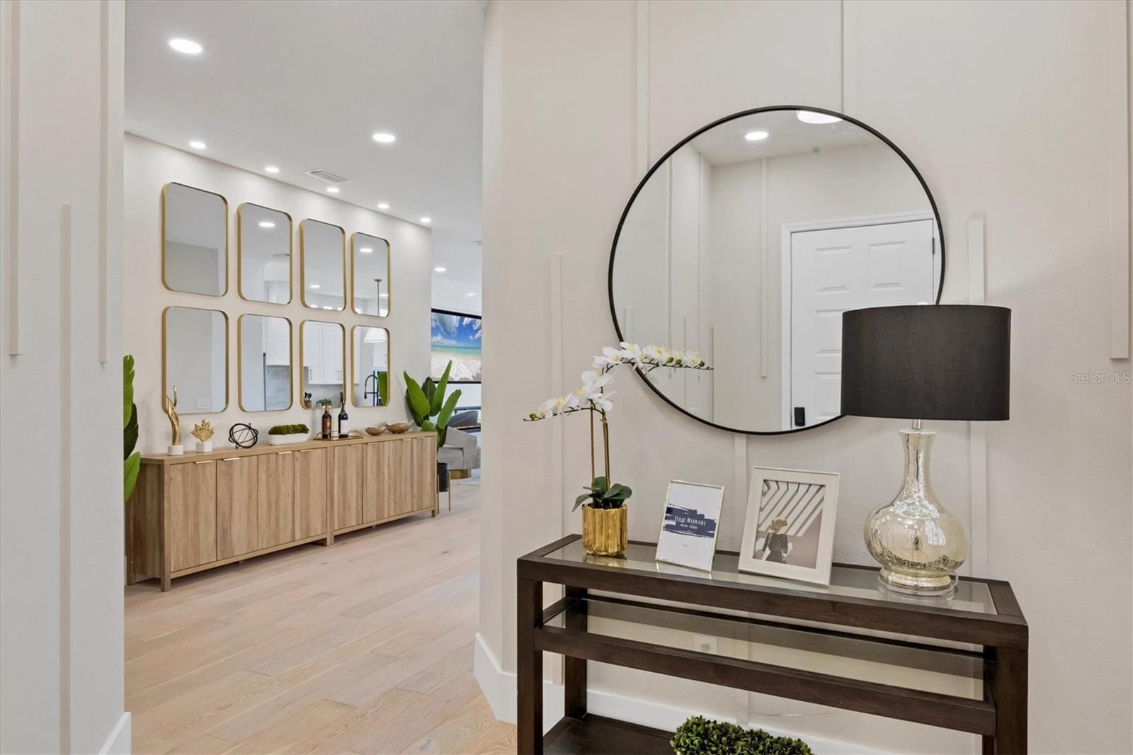 10114 GLENMORE AVE, BRADENTON, FL, 34202