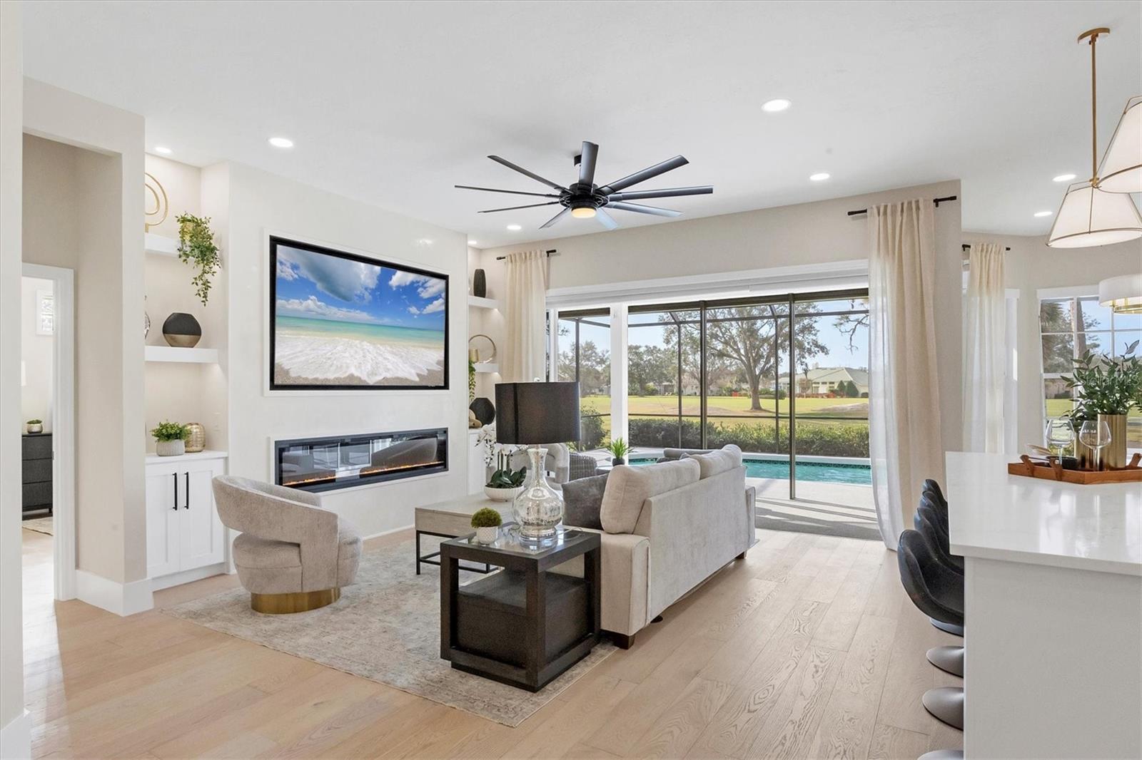 10114 GLENMORE AVE, BRADENTON, FL, 34202