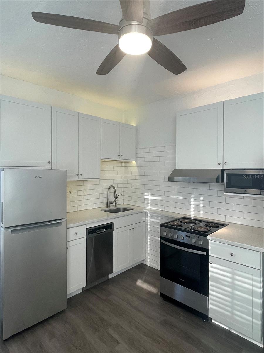 2305 W TEXAS AVE #4, TAMPA, FL, 33629