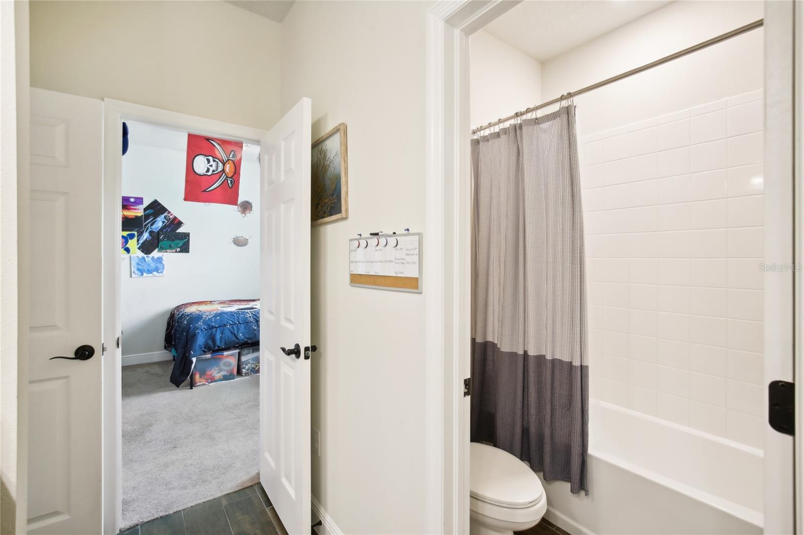 6240 SEA AIR DR, APOLLO BEACH, FL, 33572