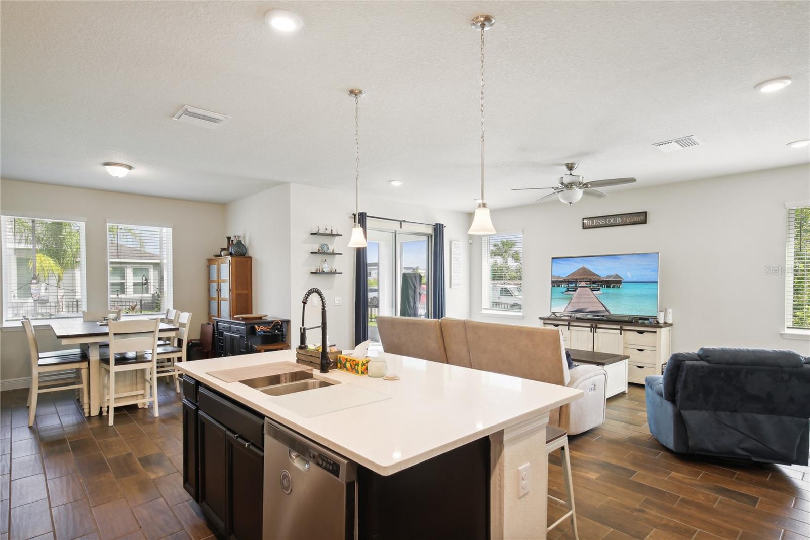 6240 SEA AIR DR, APOLLO BEACH, FL, 33572