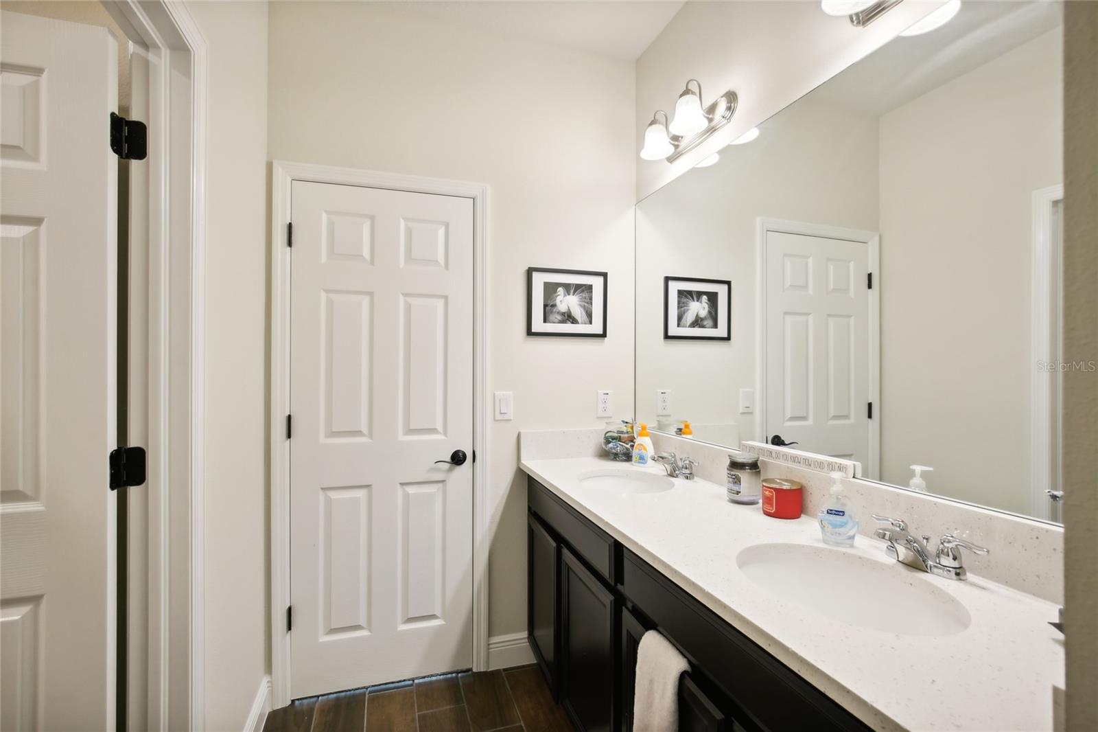 6240 SEA AIR DR, APOLLO BEACH, FL, 33572