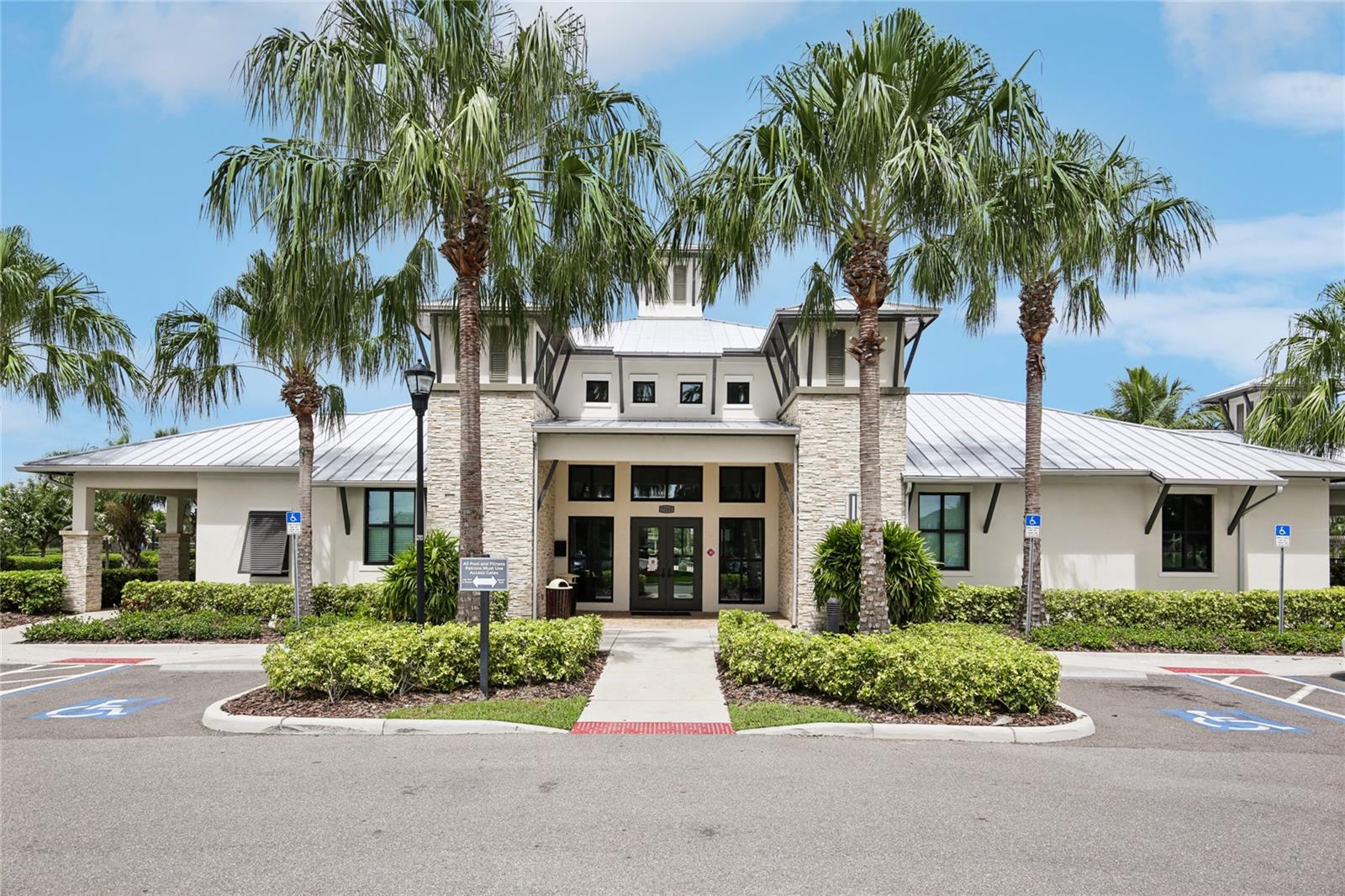 6240 SEA AIR DR, APOLLO BEACH, FL, 33572