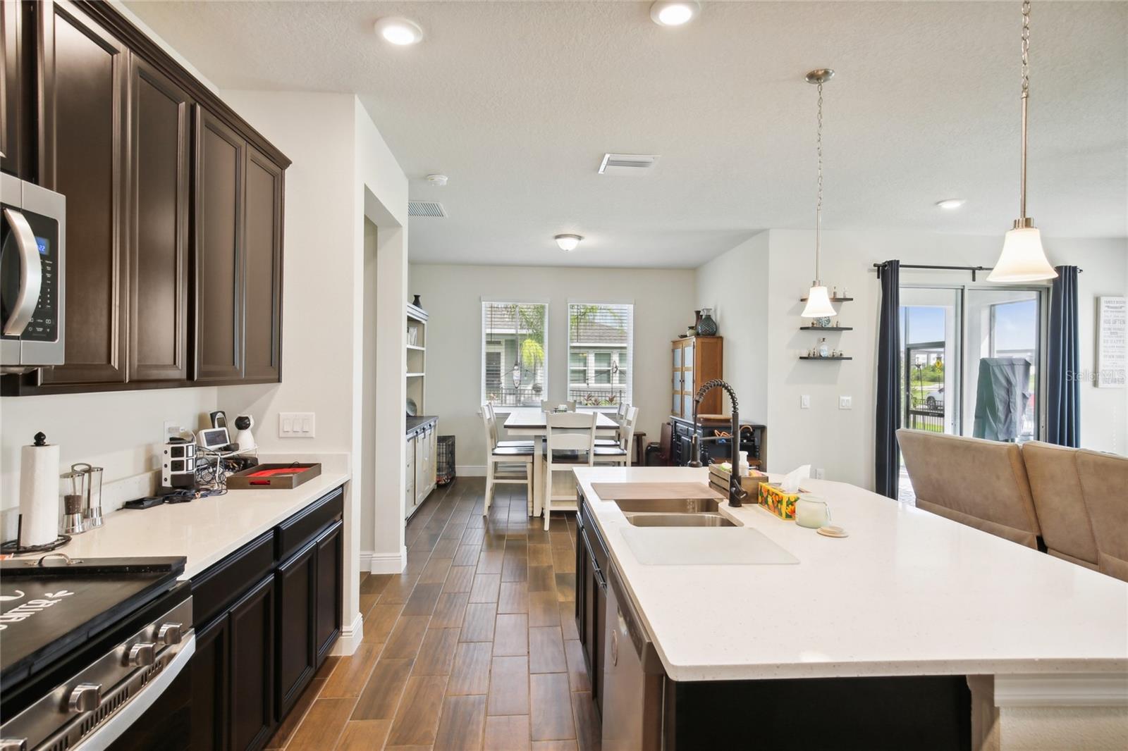 6240 SEA AIR DR, APOLLO BEACH, FL, 33572