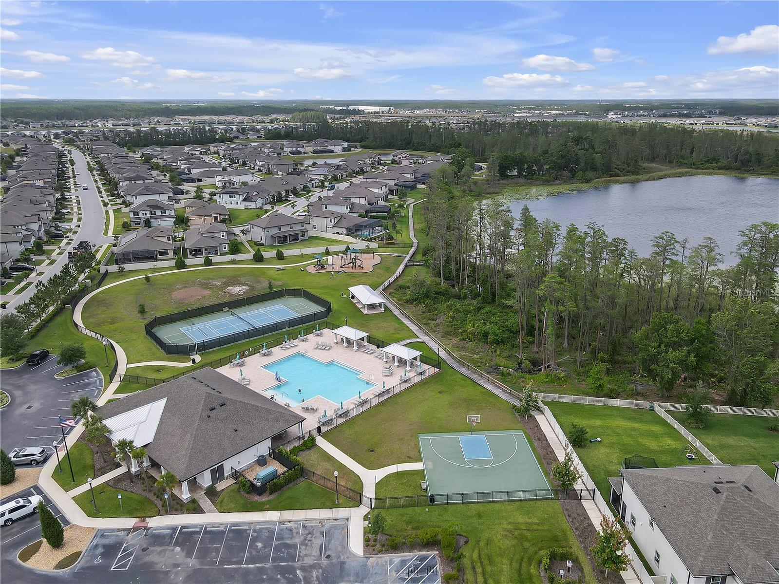 19926 STONE PINE CIR, LUTZ, FL, 33558