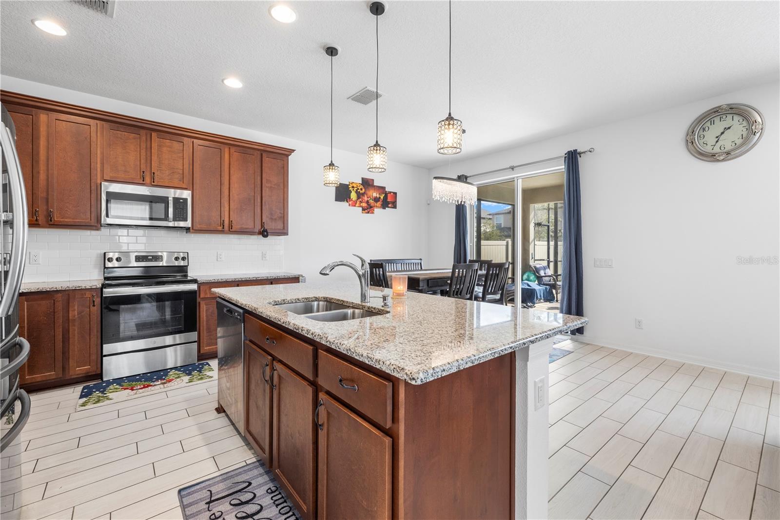 19926 STONE PINE CIR, LUTZ, FL, 33558