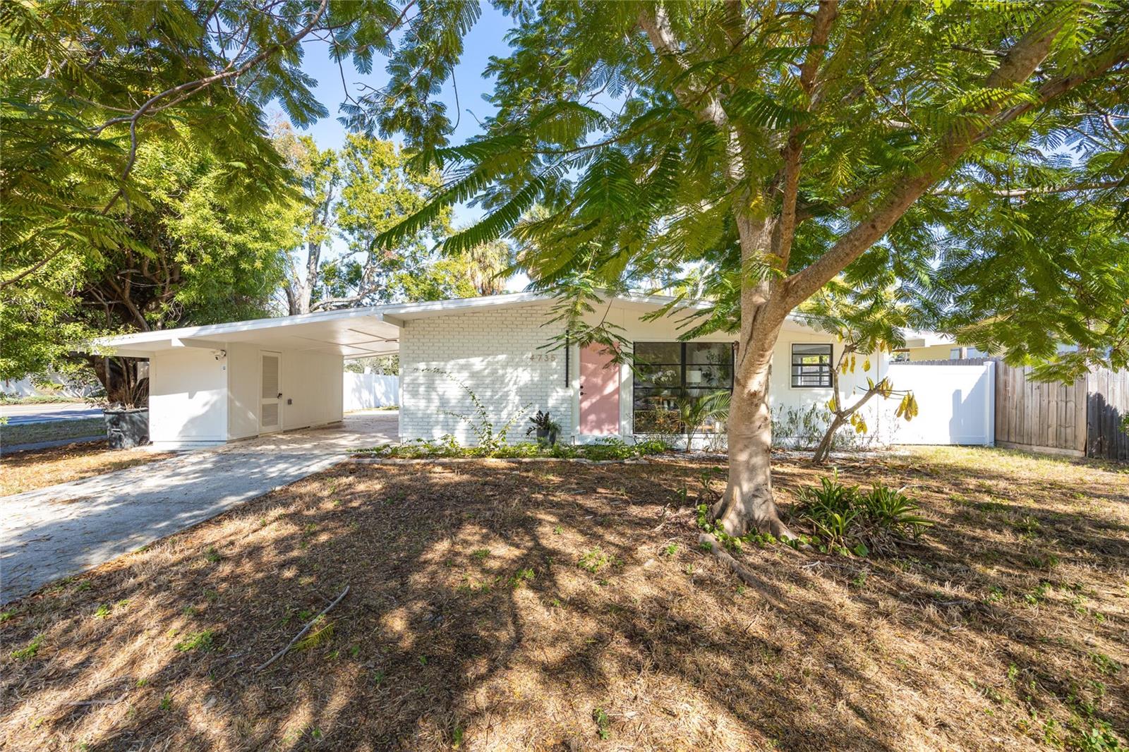 4735 W WISCONSIN AVE, TAMPA, FL, 33616