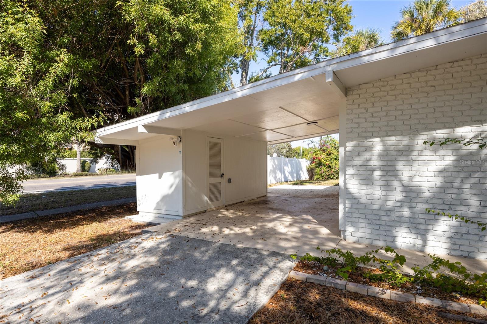 4735 W WISCONSIN AVE, TAMPA, FL, 33616