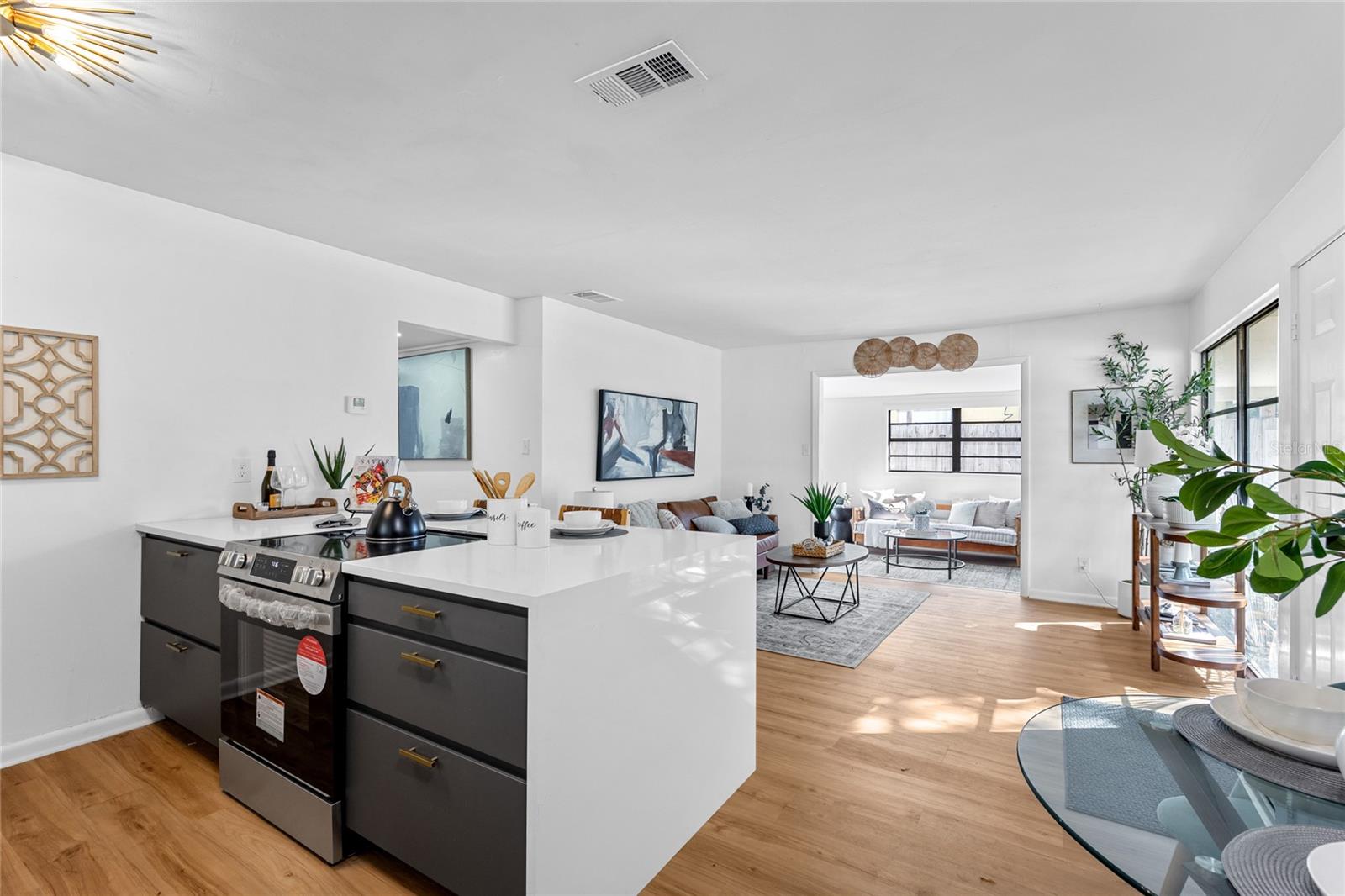 4735 W WISCONSIN AVE, TAMPA, FL, 33616