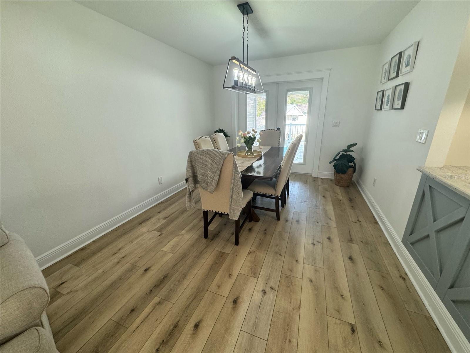 8209 MALVERN CIR, TAMPA, FL, 33634