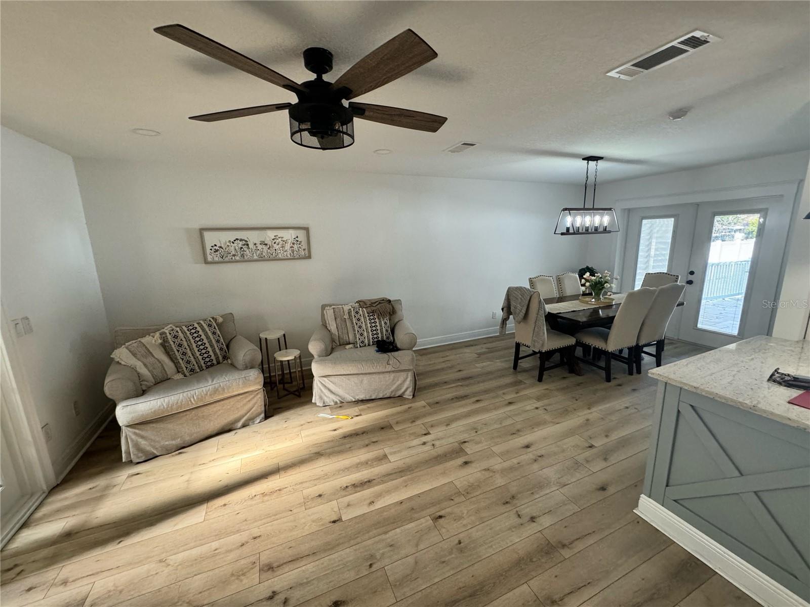 8209 MALVERN CIR, TAMPA, FL, 33634