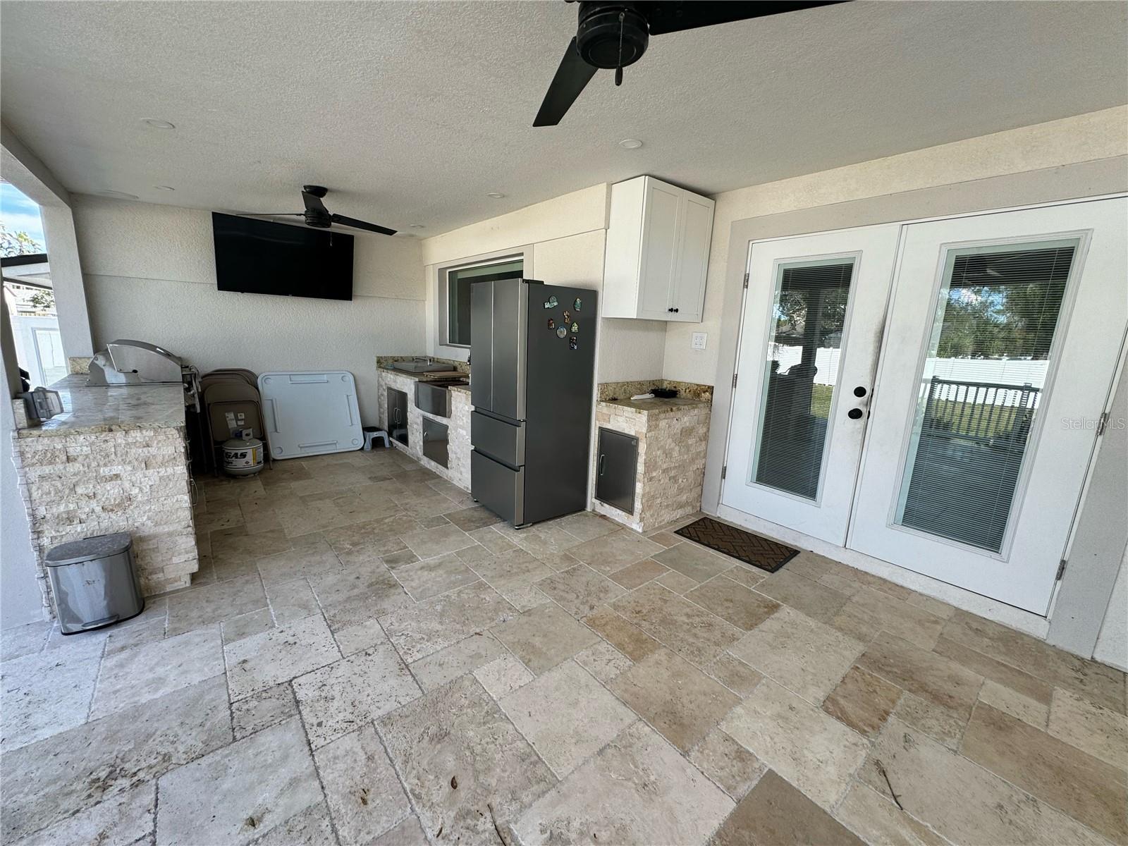 8209 MALVERN CIR, TAMPA, FL, 33634