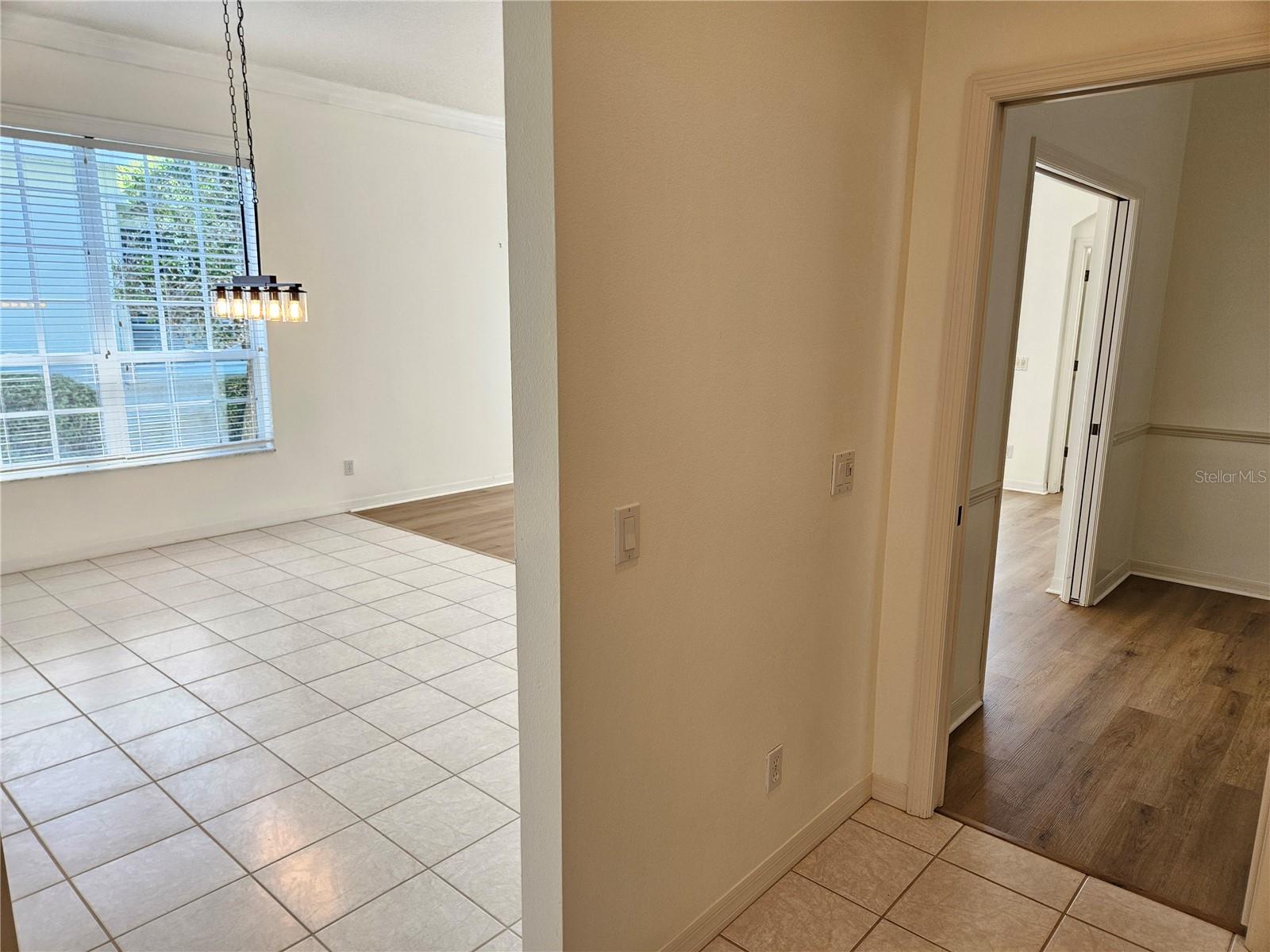 835 CHALMERS DR #835, VENICE, FL, 34293