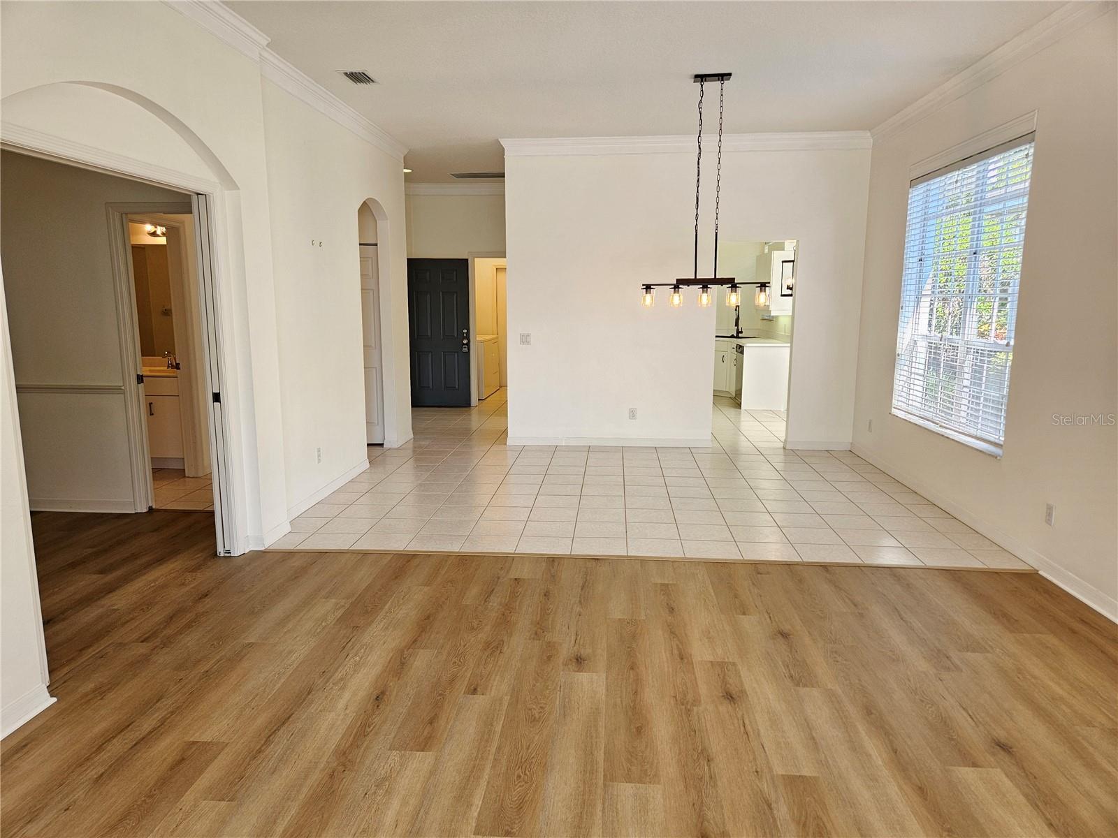 835 CHALMERS DR #835, VENICE, FL, 34293