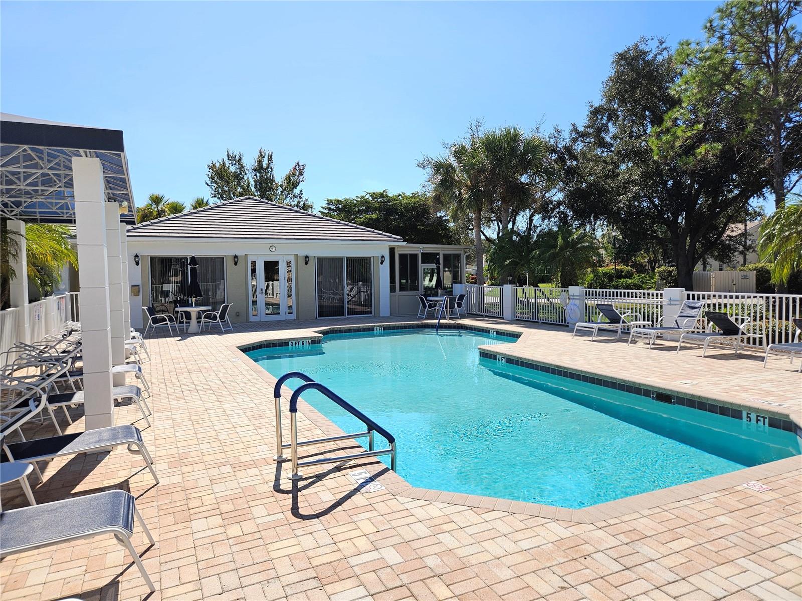 835 CHALMERS DR #835, VENICE, FL, 34293