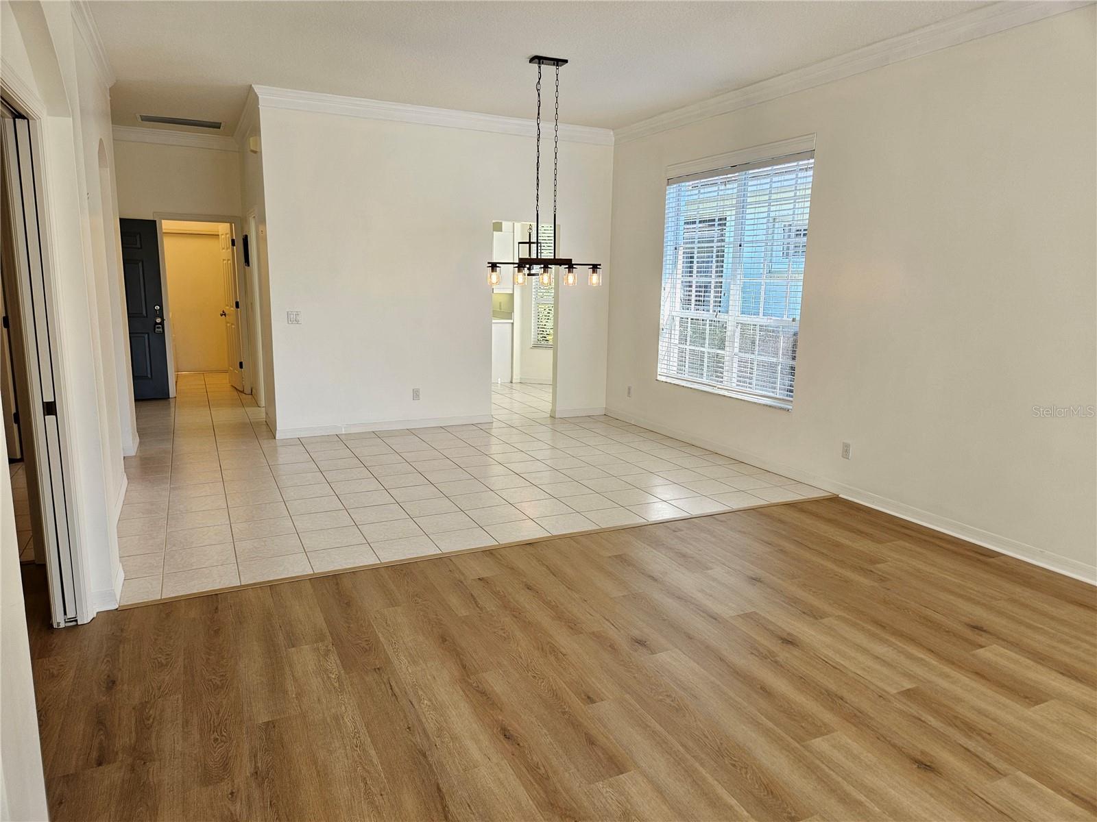 835 CHALMERS DR #835, VENICE, FL, 34293