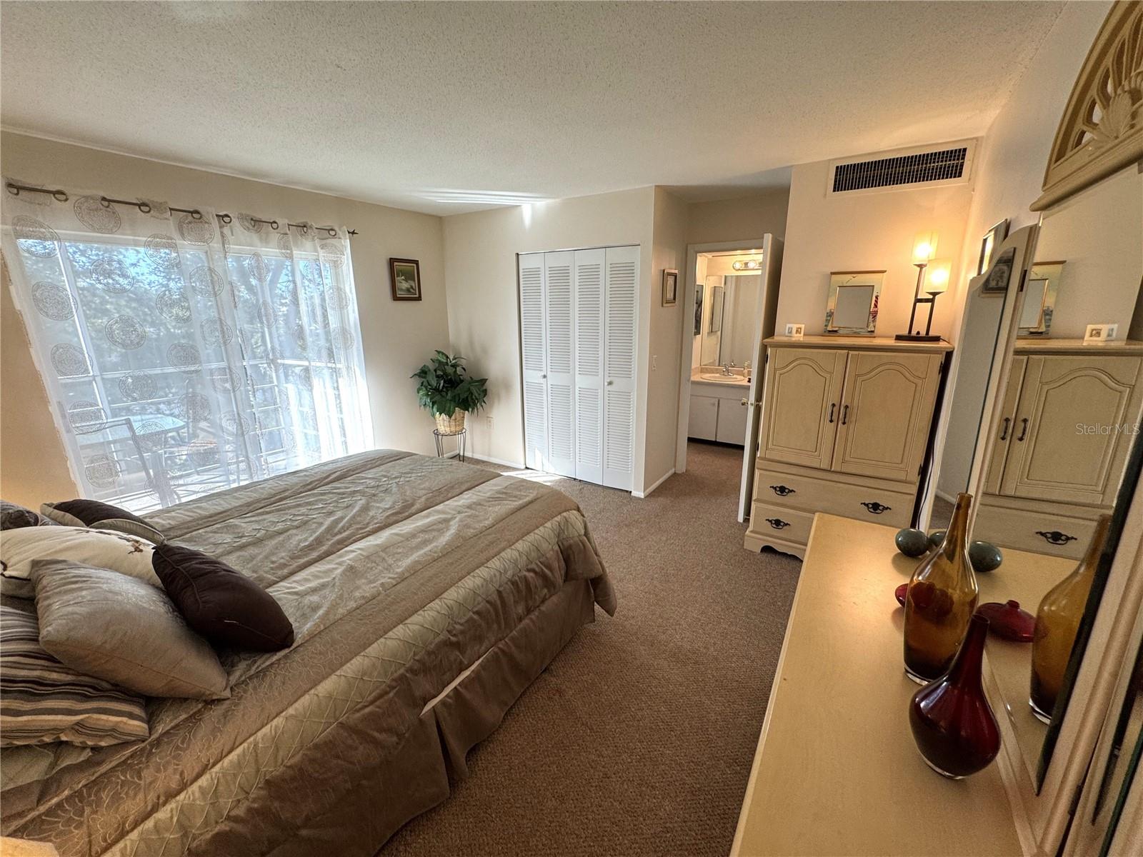 A4672669 Property Photo