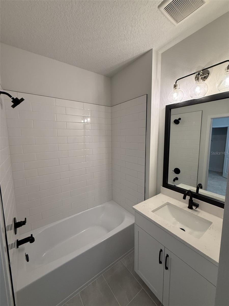 6605 N NEBRASKA AVE #10, TAMPA, FL, 33604