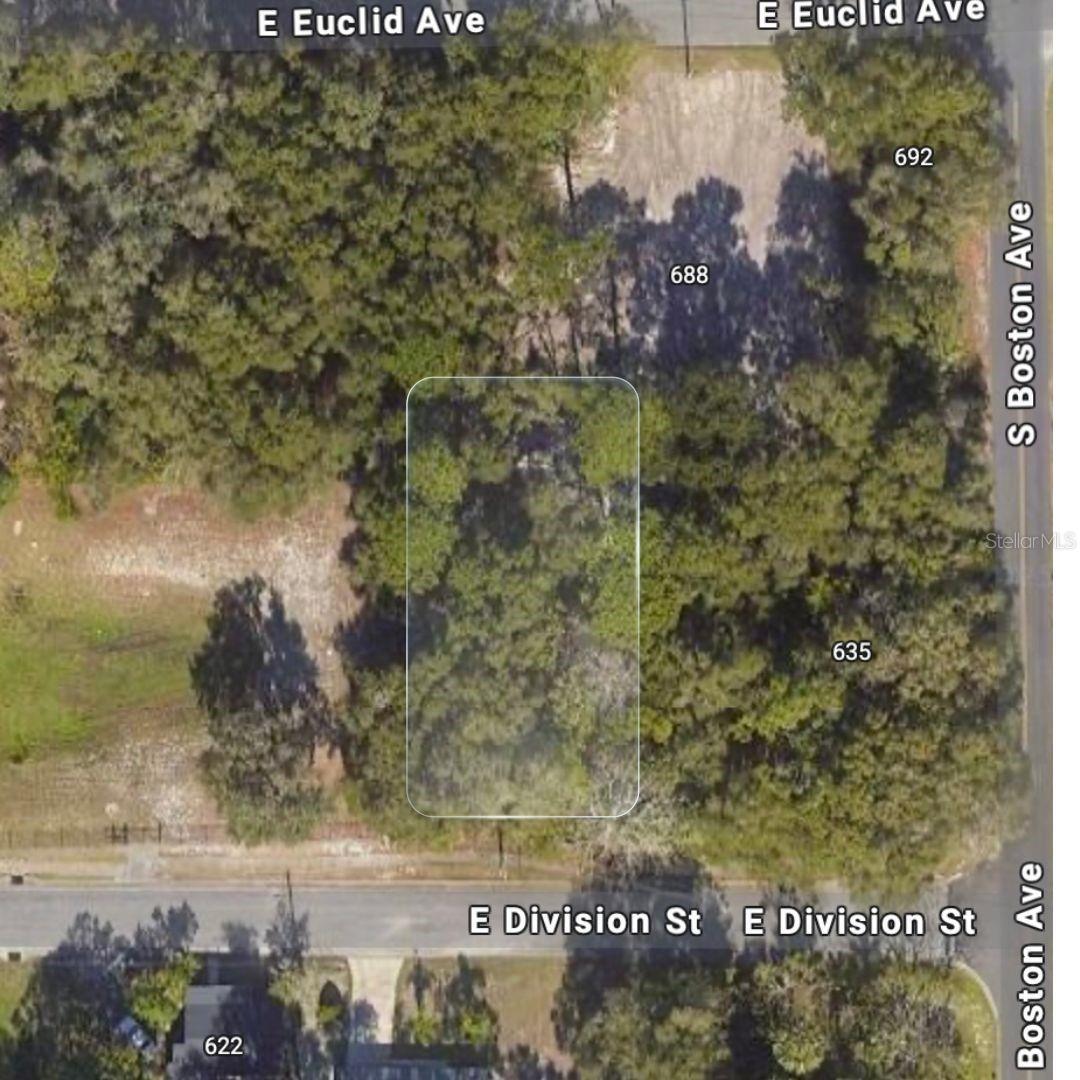 E DIVISION ST DELAND, DELAND, FL, 32724