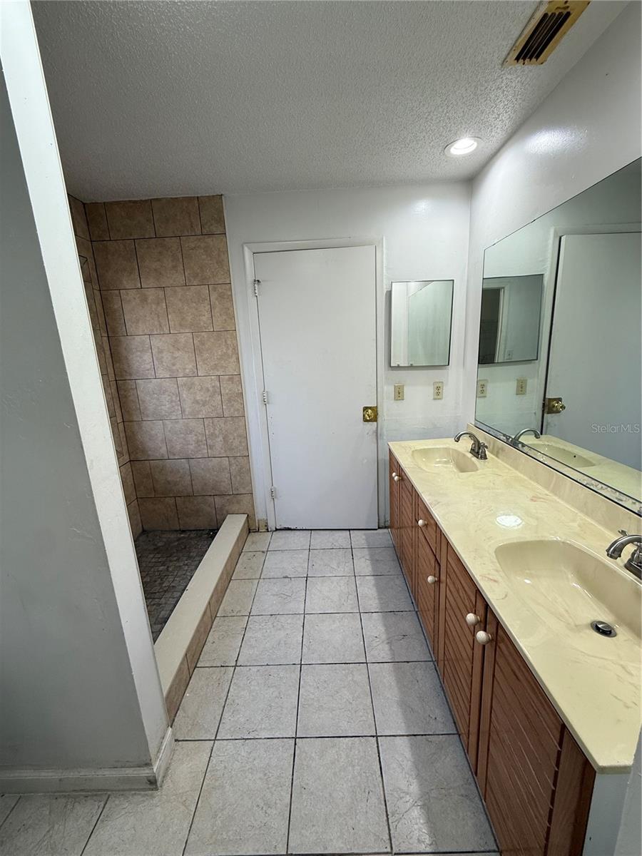 6416 LAKE HORSESHOE DR, ORLANDO, FL, 32818