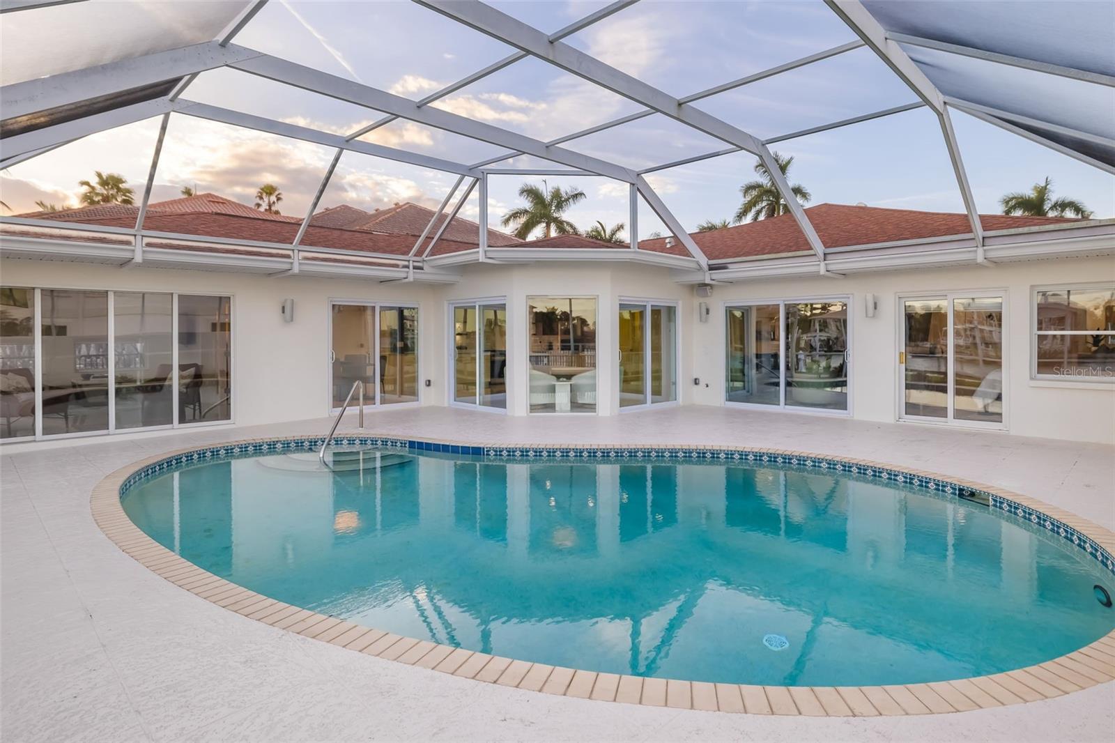 A4672676 Property Photo