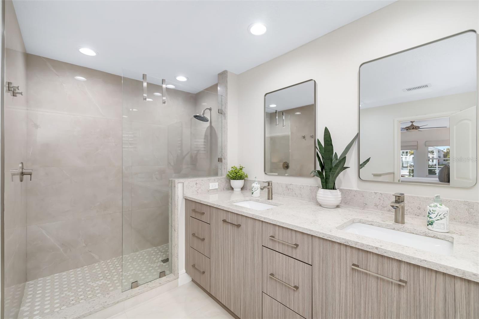 A4672676 Property Photo