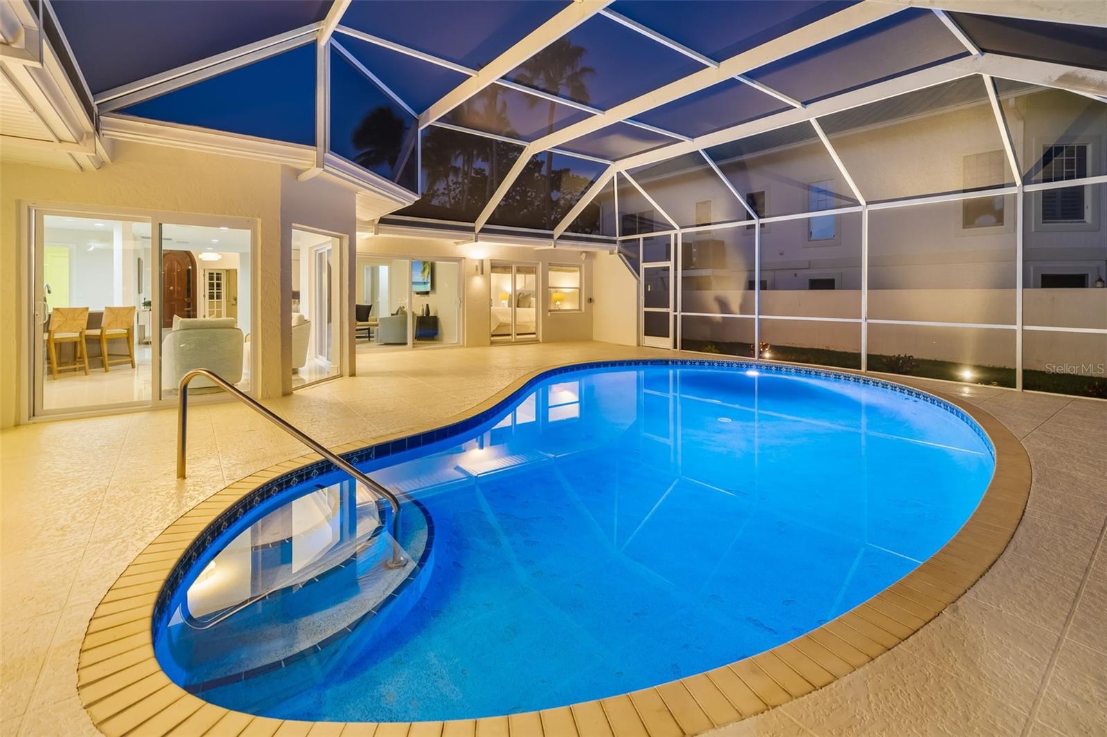 A4672676 Property Photo