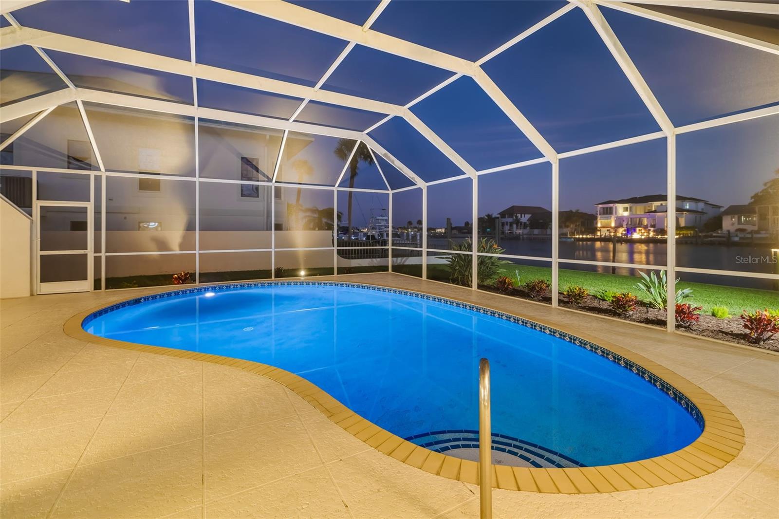 A4672676 Property Photo