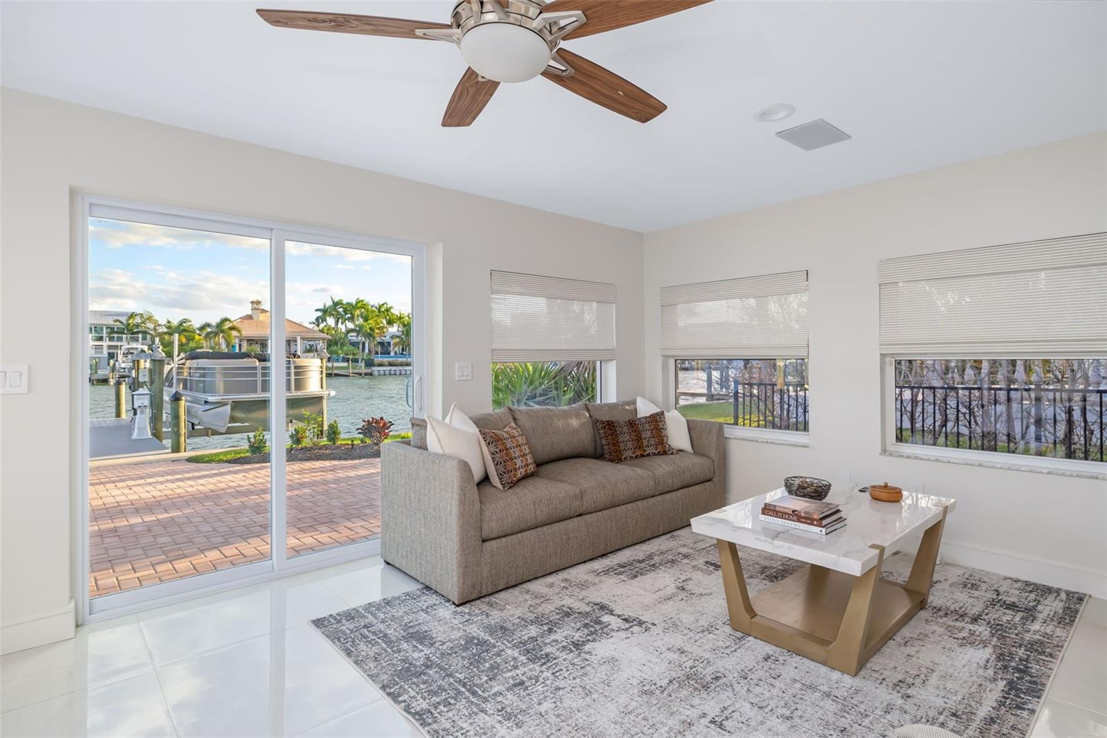 A4672676 Property Photo