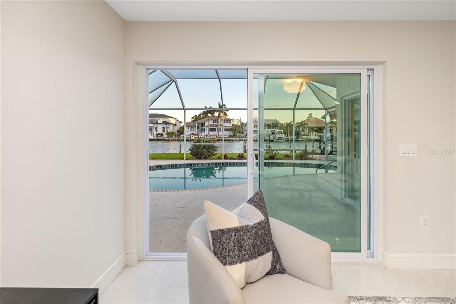 A4672676 Property Photo