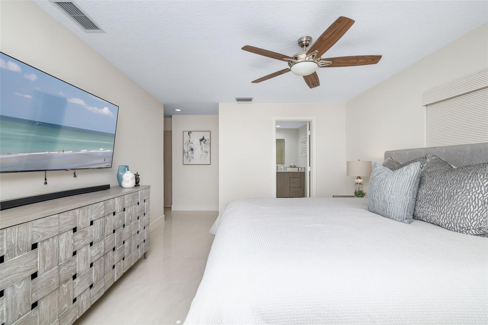 A4672676 Property Photo