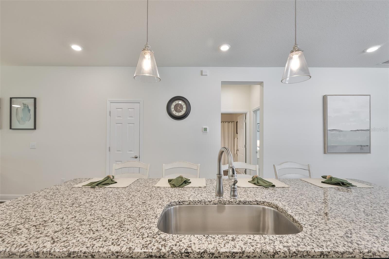 5566 SILVER SUN DR, APOLLO BEACH, FL, 33572