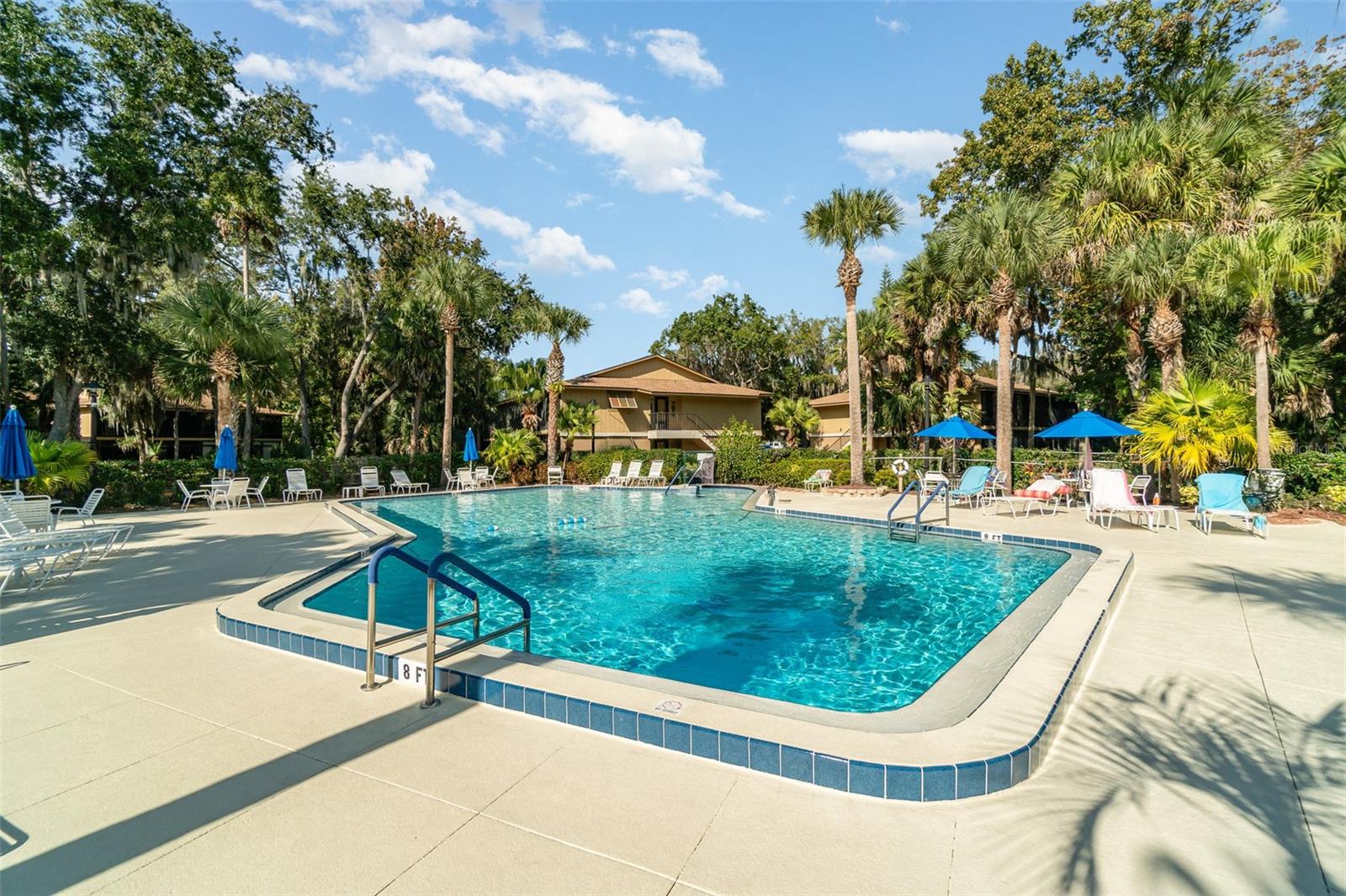 140 ORCHID WOODS CT #15B, DELTONA, FL, 32725