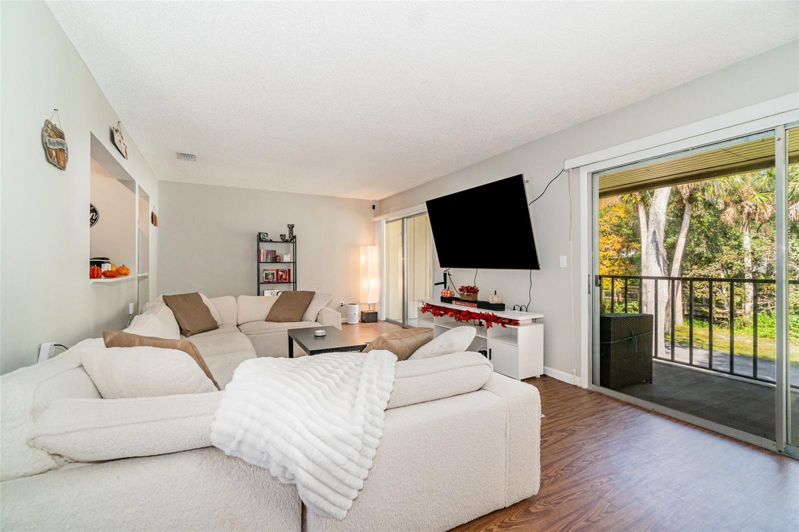 140 ORCHID WOODS CT #15B, DELTONA, FL, 32725