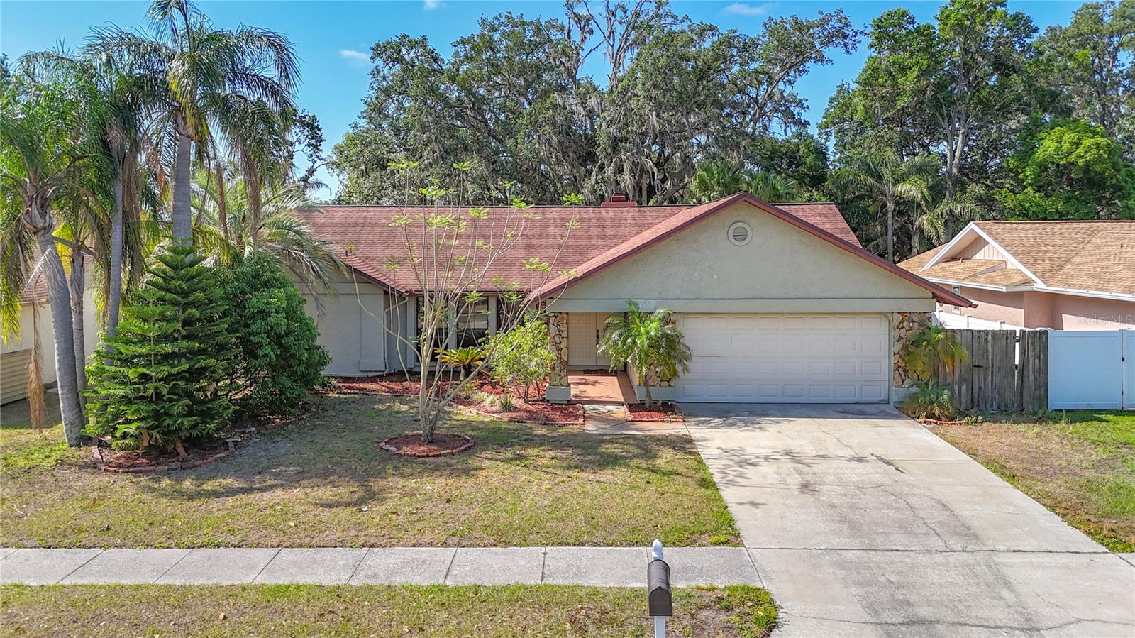 1623 CARTER OAKS DR, VALRICO, FL, 33596