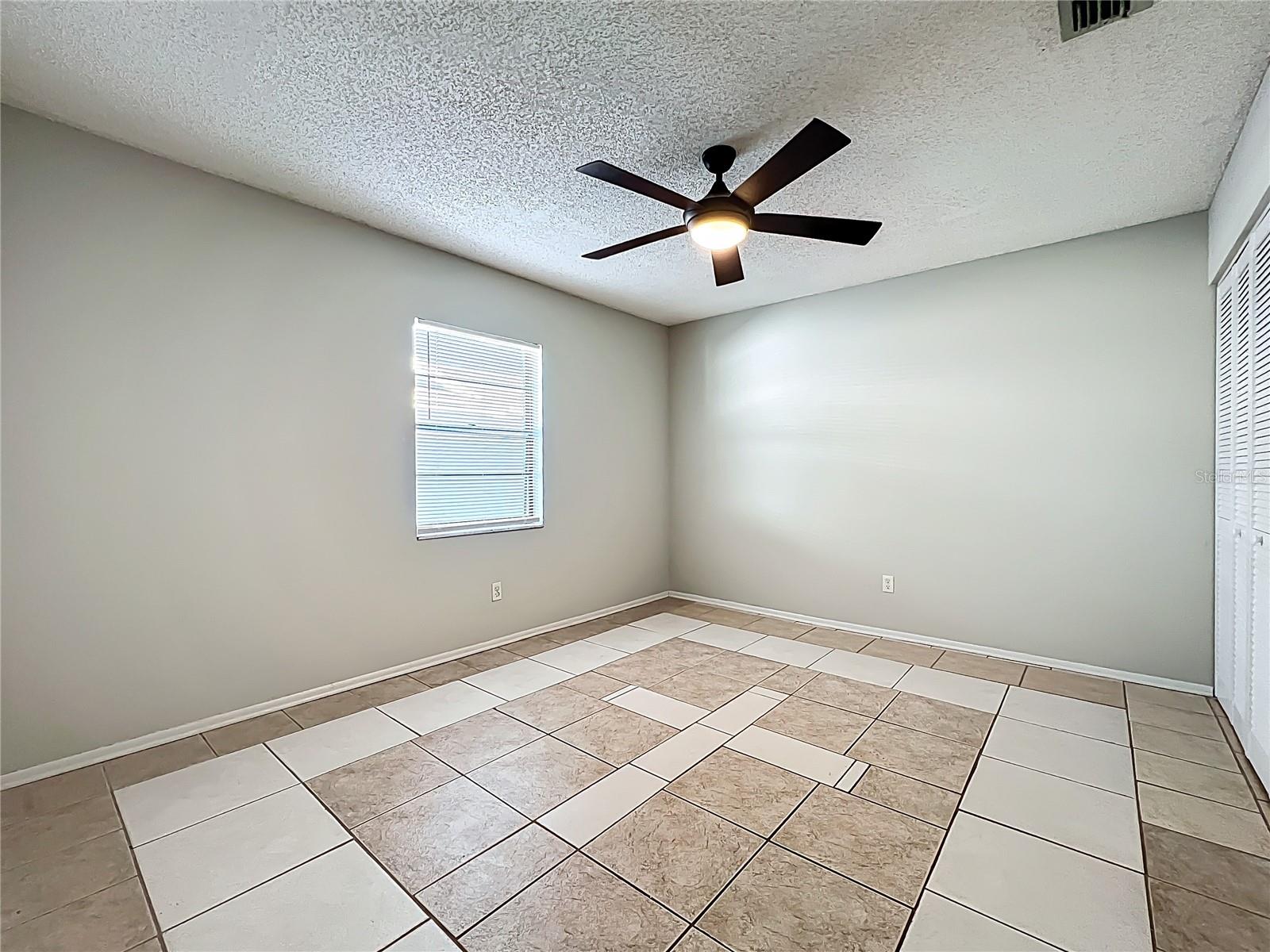 1623 CARTER OAKS DR, VALRICO, FL, 33596