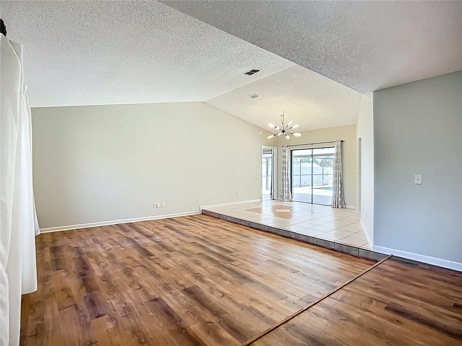 1623 CARTER OAKS DR, VALRICO, FL, 33596