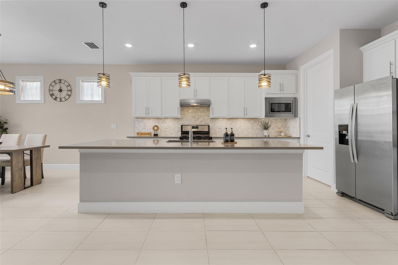 42211 EDGEWATER DR, PUNTA GORDA, FL, 33982