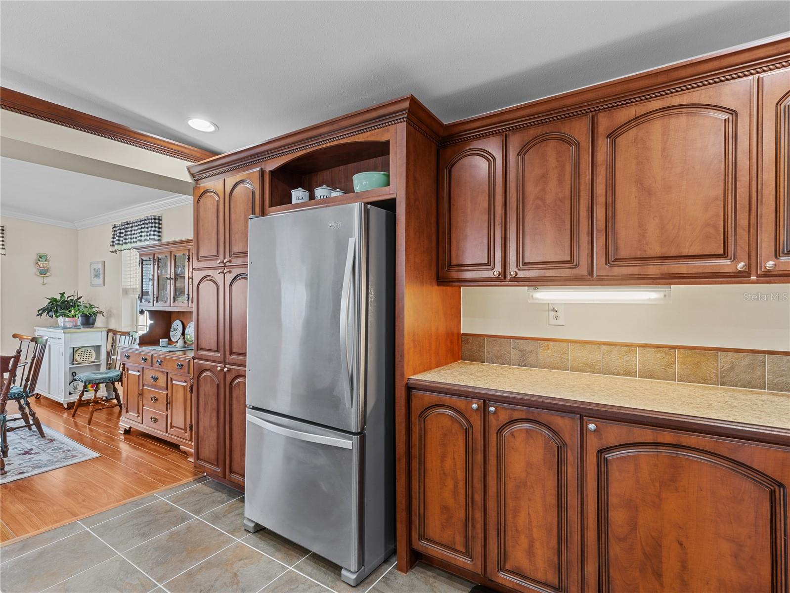 10054 COLLINGWOOD AVE, DADE CITY, FL, 33525